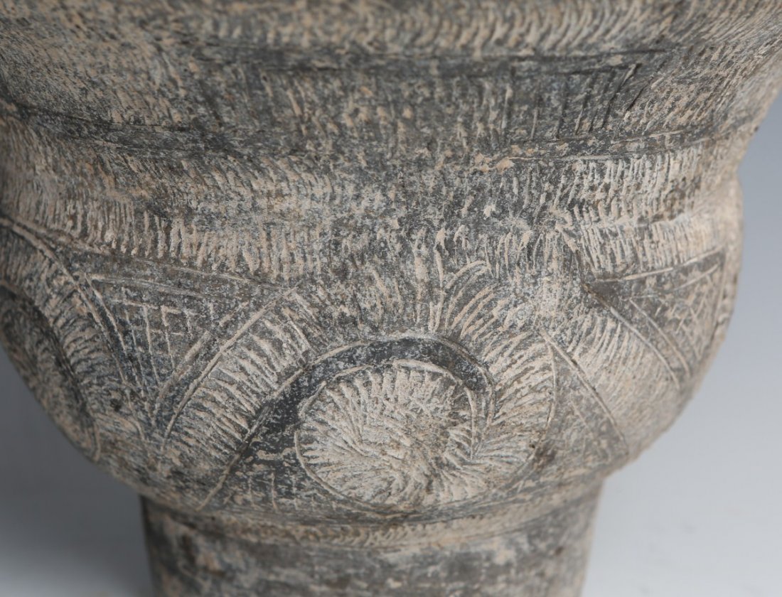 (2) ANCIENT BAN CHIANG BLACKWARE POTTERY JARS - 3