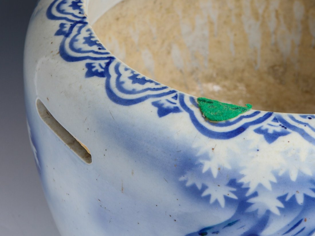 BLUE AND WHITE JAPANESE PORCELAIN HIBACHI - 2