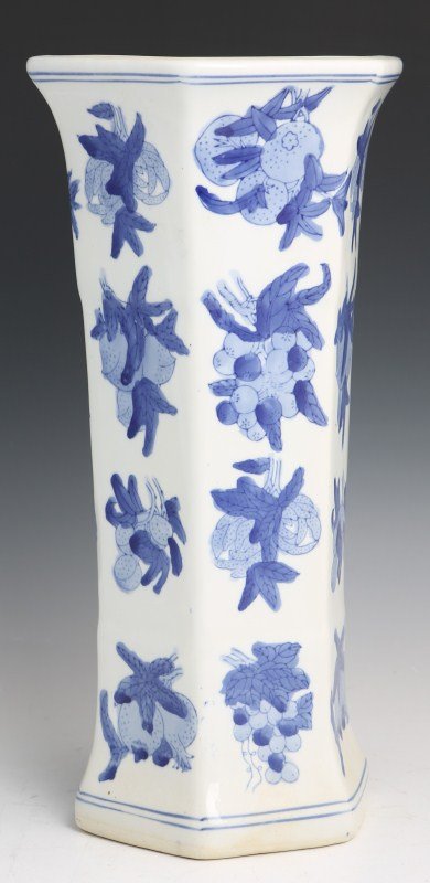 TALL HEXAGONAL CHINESE PORCELAIN UMBRELLA STAND