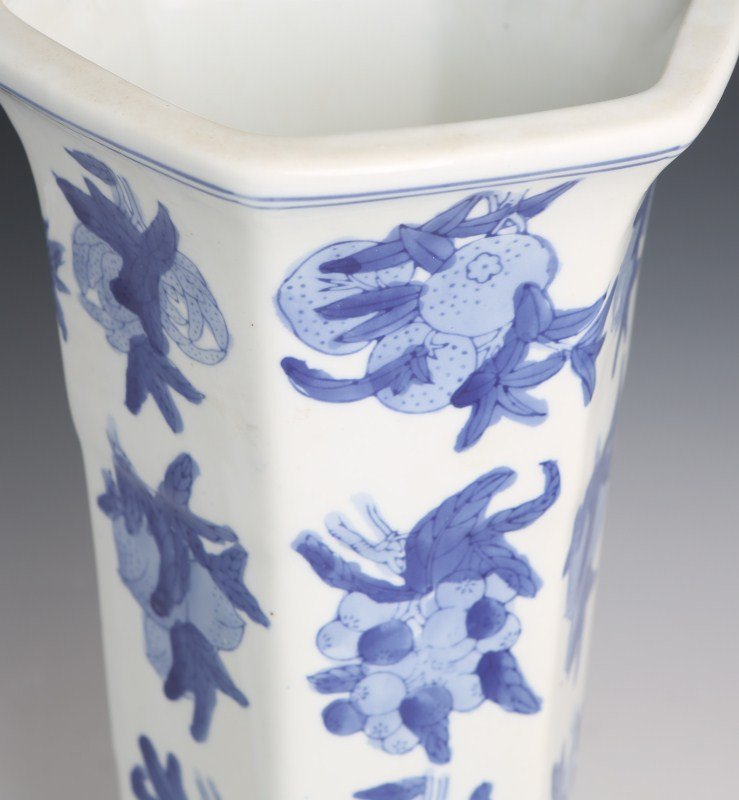 TALL HEXAGONAL CHINESE PORCELAIN UMBRELLA STAND - 2