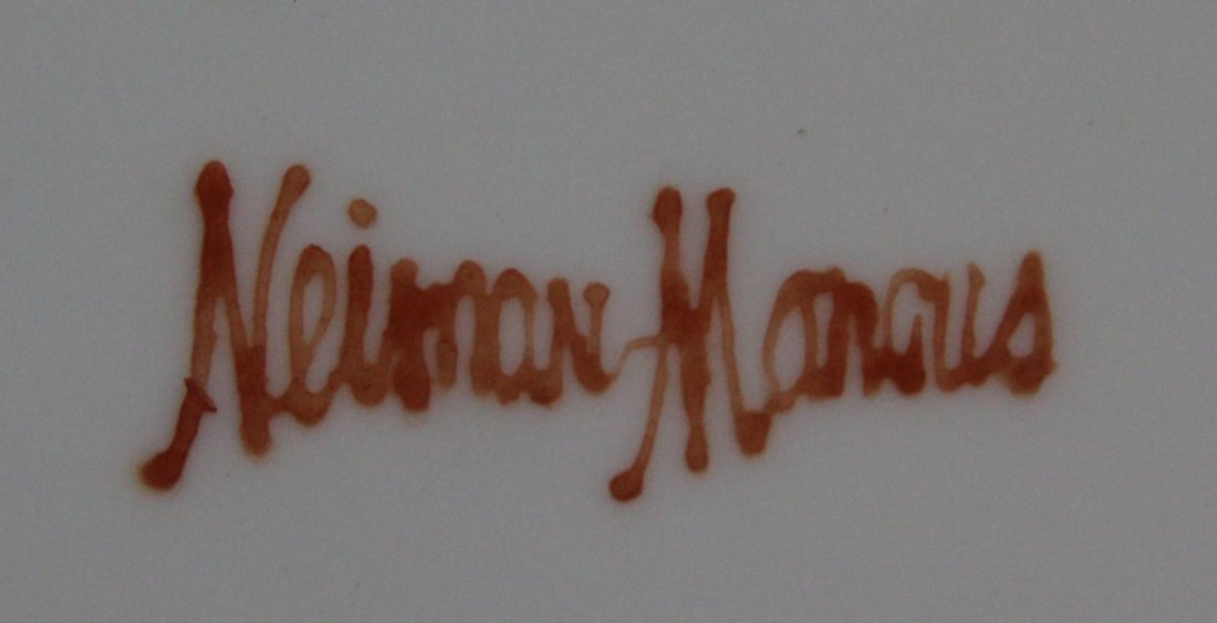 JAPANESE STYLE PORCELAIN ITEMS NEIMAN MARCUS - 4