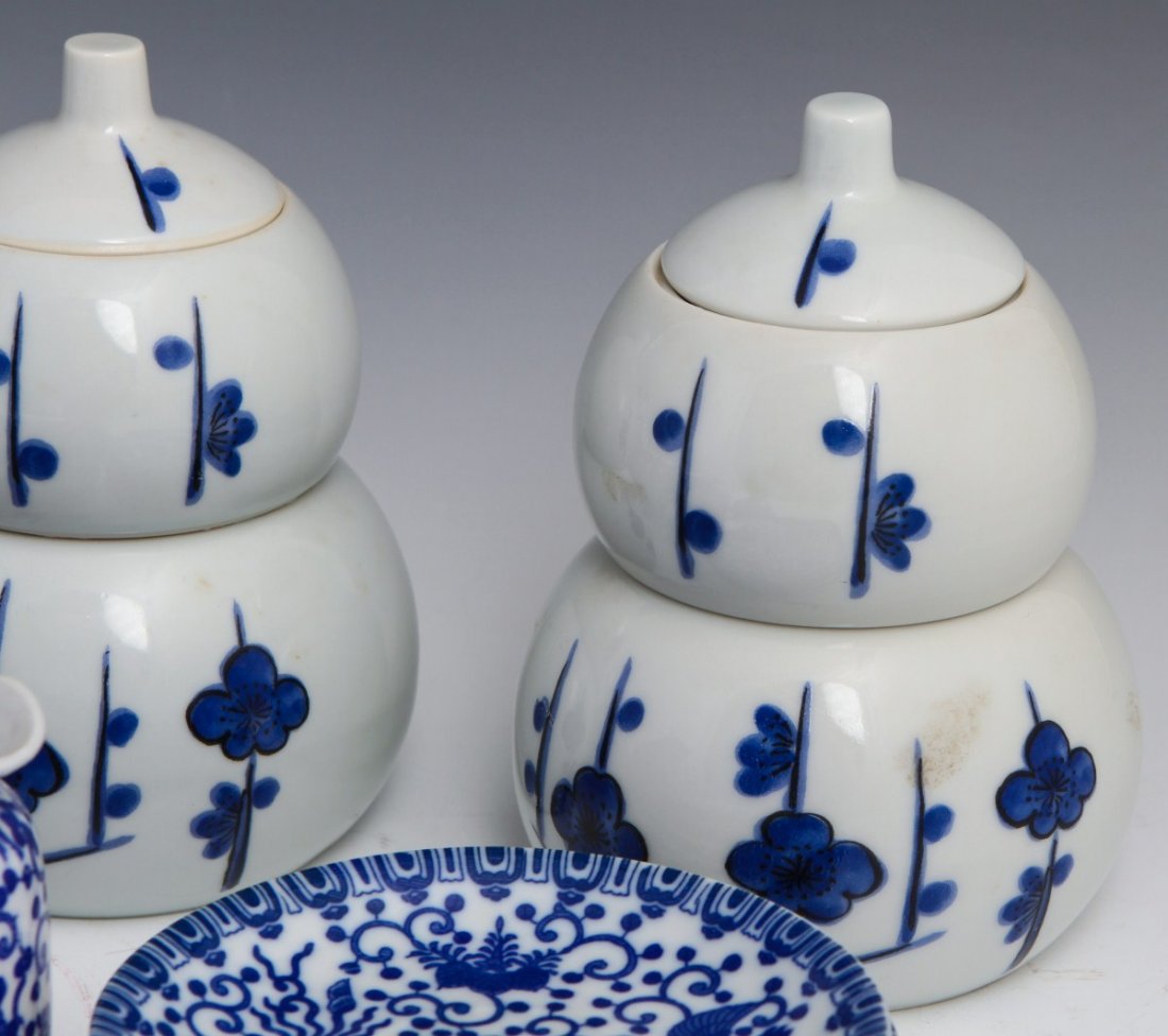 BLUE AND WHITE PORCELAIN TEA SET AND JARS - 4
