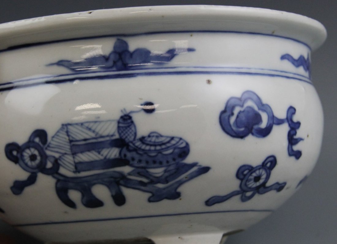 CHINESE PORCELAIN BLUE & WHITE BOWL - 2