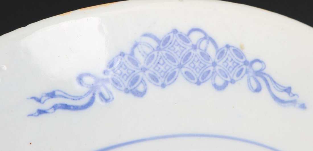 19TH CENTURY BLUE AND WHITE CHINESE CHARGER - 3