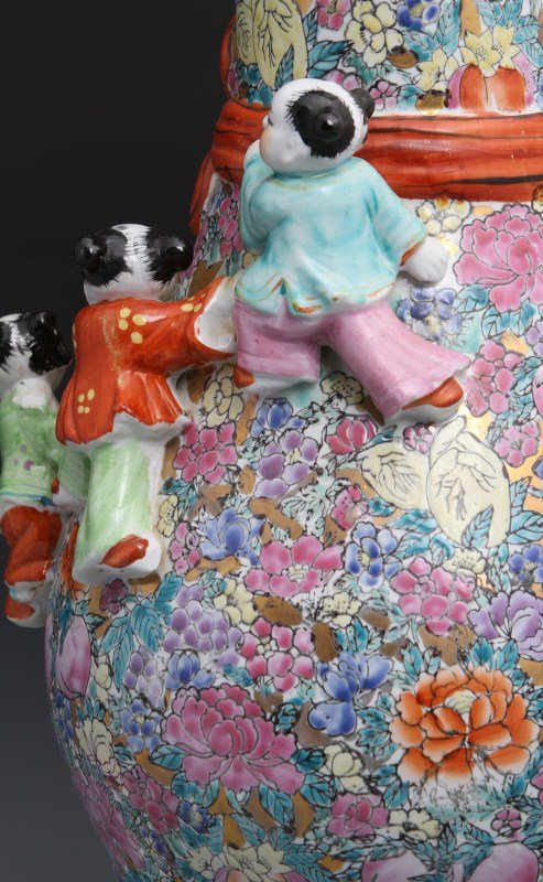 CHINESE FAMILLE ROSE SEVEN BOY FERTILITY VASE - 4