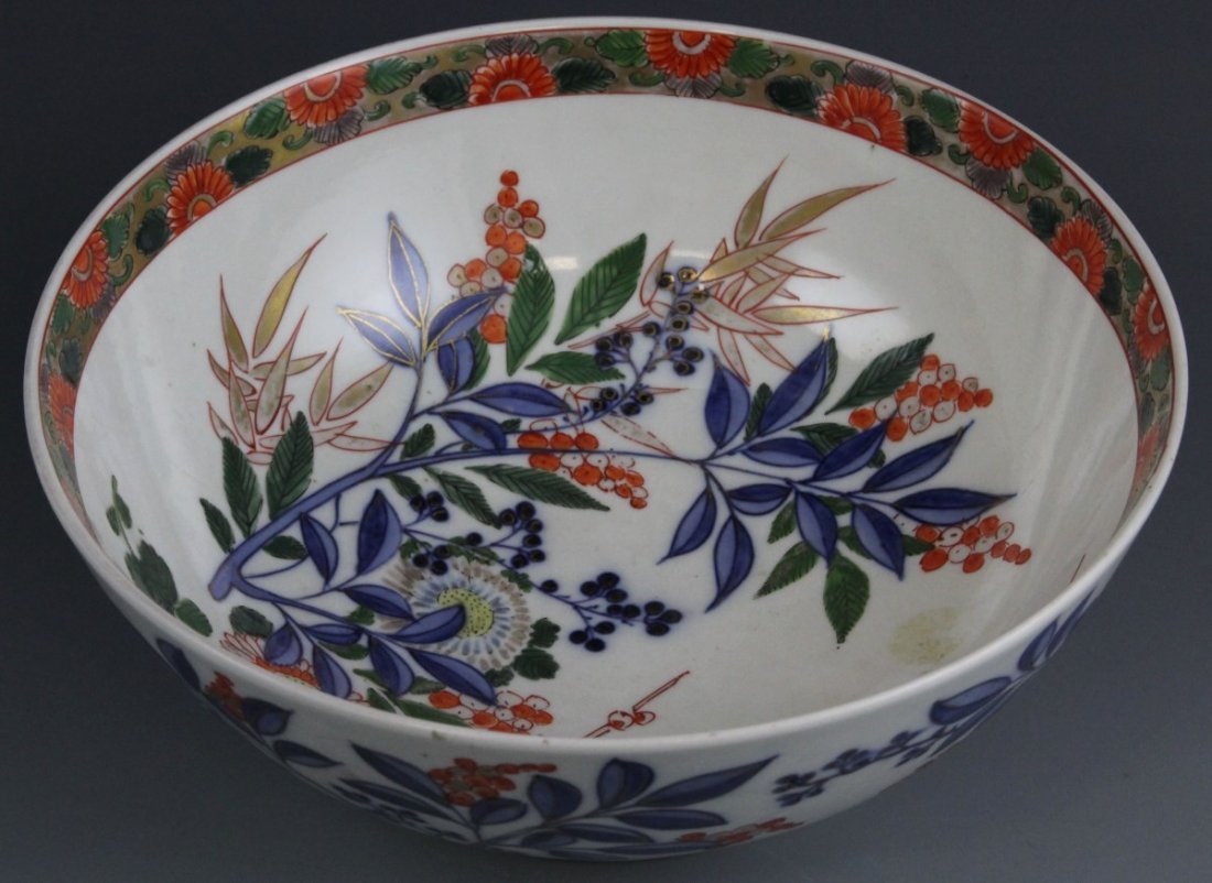 19TH C JAPANESE IMARI BOWL - 2