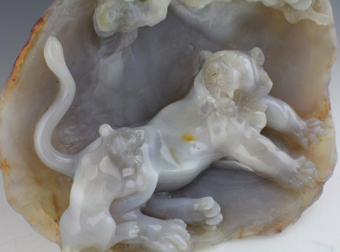 CHINESE CARVED AGATE TIGER & CUB GEODE BOULDER - 4