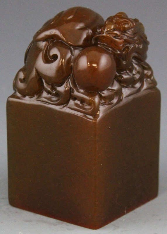CHINESE TIANHUANG CARVED STONE DRAGON SEAL
