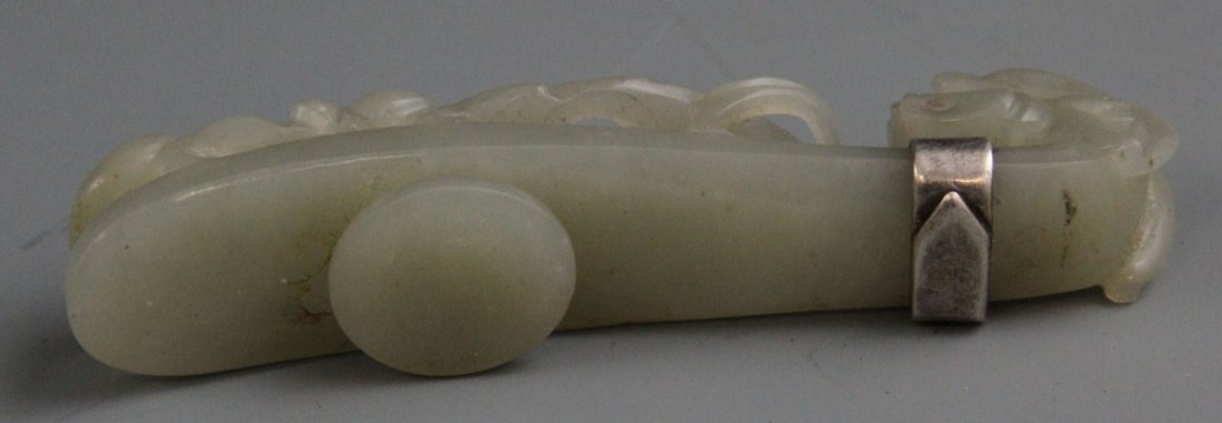 LATE 19TH CENTURY CELADON JADE DRAGON BELT HOOK - 3