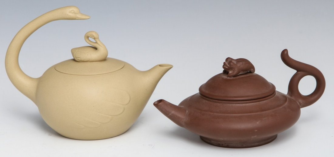 PAIR OF CHINESE YIXING ANIMAL MOTIF TEAPOTS