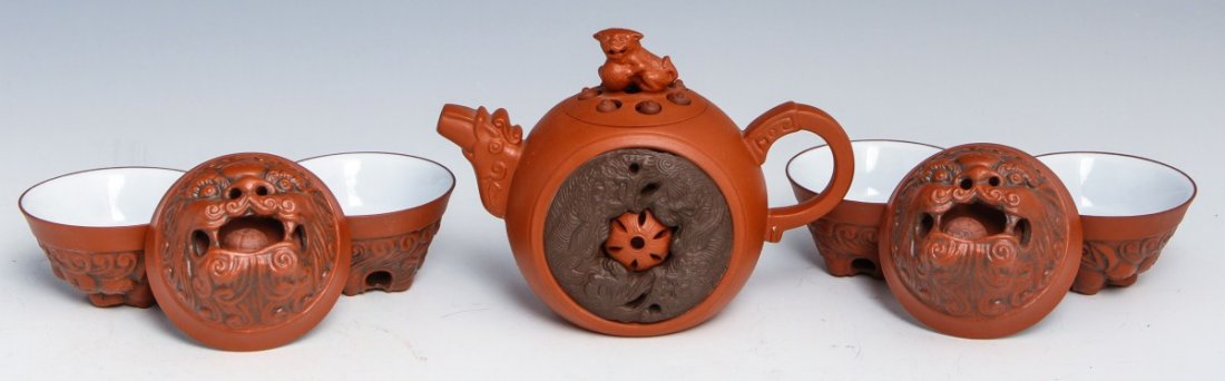 YIXING ZISHA SHISHI TEAPOT WITH MATCHING CUPS