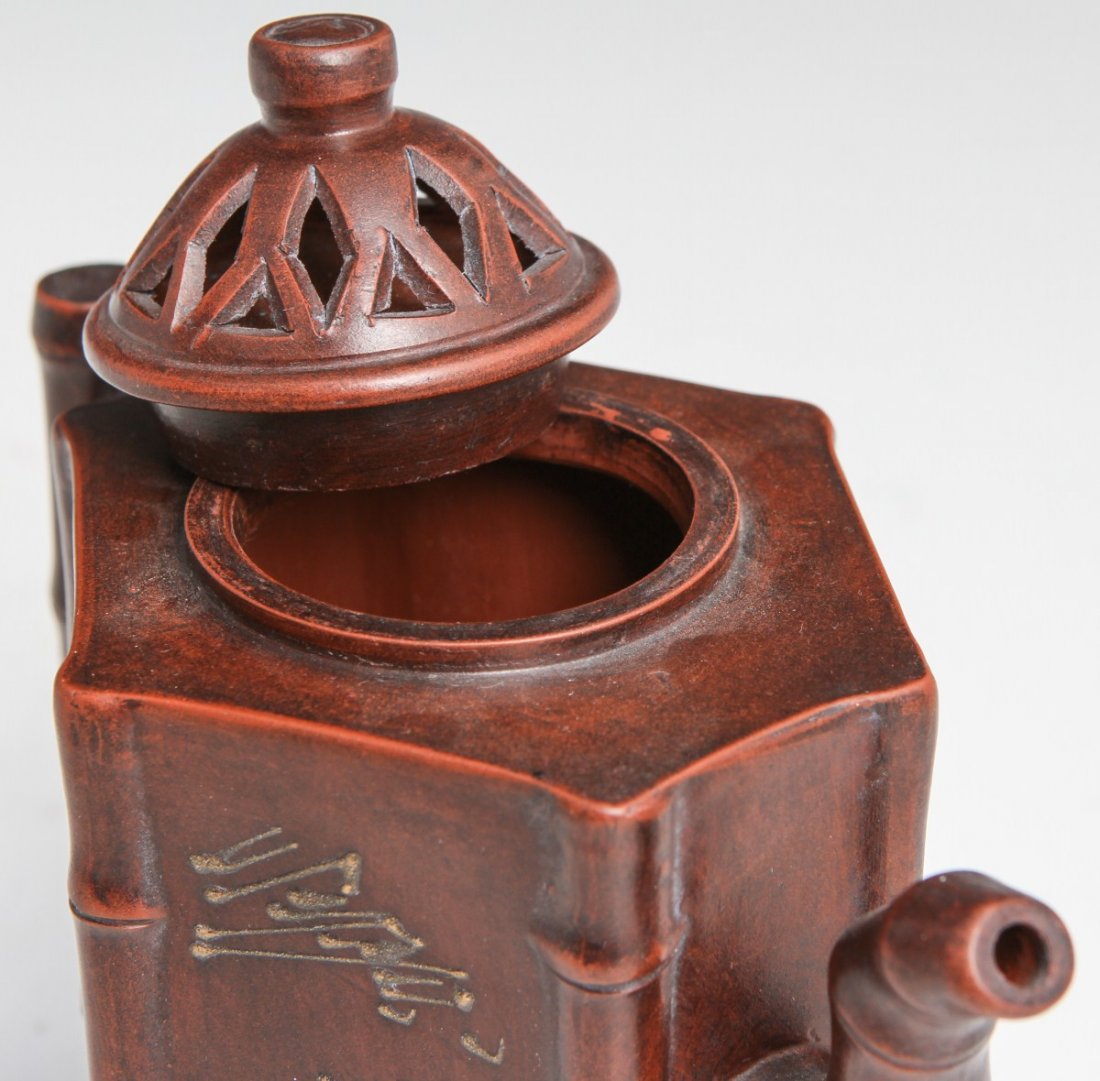 HEXAGONAL YIXING ZISHA TEAPOT WITH BAMBOO MOTIF - 3