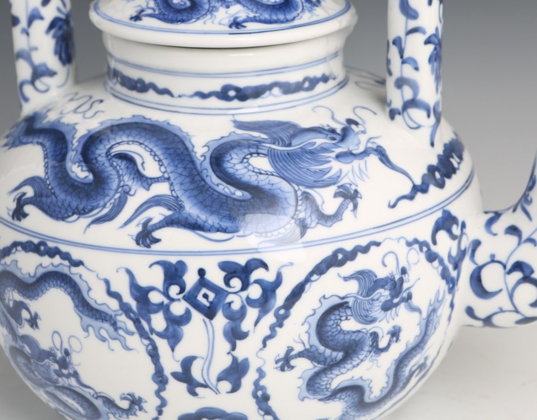 HUNDRED FLOWER MOVEMENT TEAPOT AFTER MING/CHENGHUA - 2