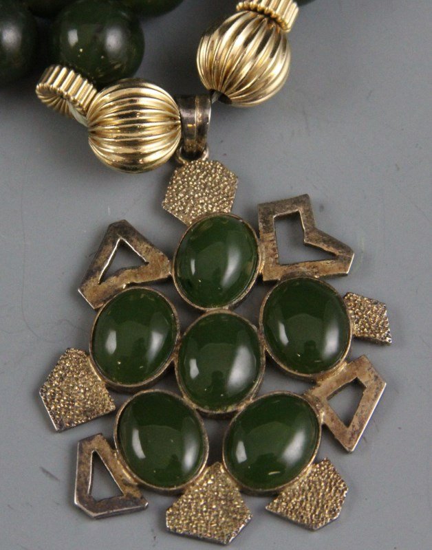 IVORY BEADED FLOWER NECKLACE & JADE BEAD NECKLACE - 3