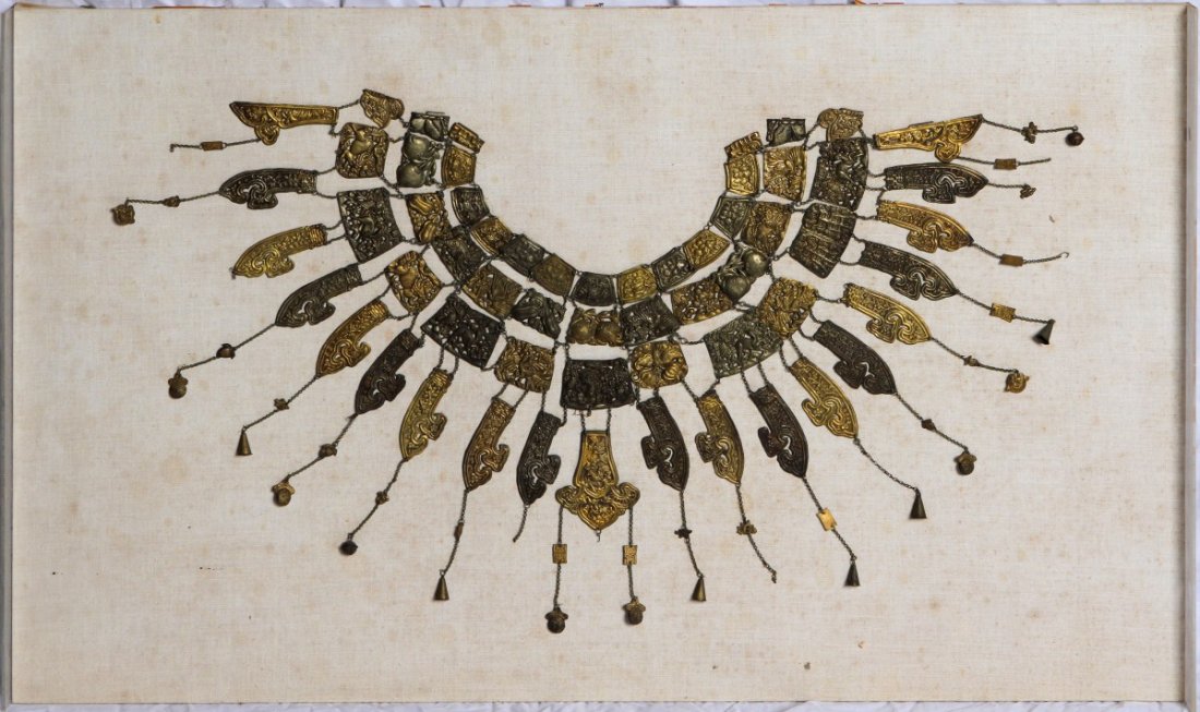 SOUTHEAST ASIAN NECKLACE