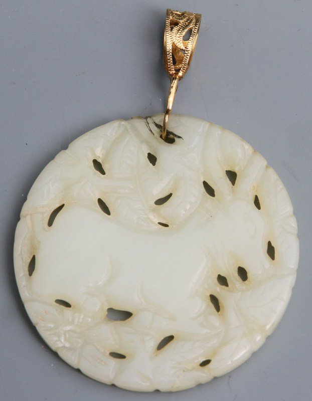 CHINESE PALE JADE CARVED PENDANT ZODIAC GOAT