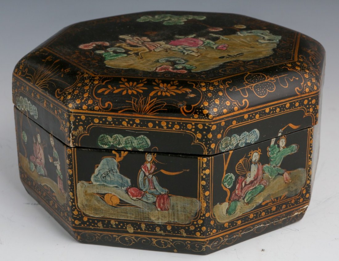 CHINESE LACQUERED OCTAGONAL WEDDING BOX