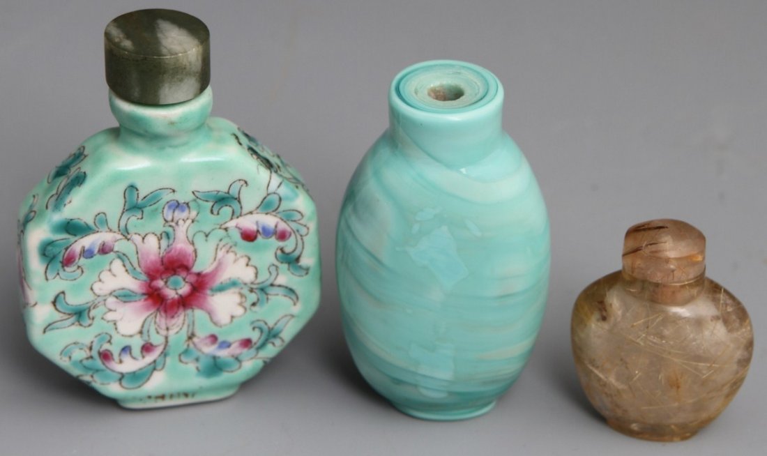 (3) CHINESE SNUFF BOTTLES PORCELAIN GLASS QUARTZ - 2