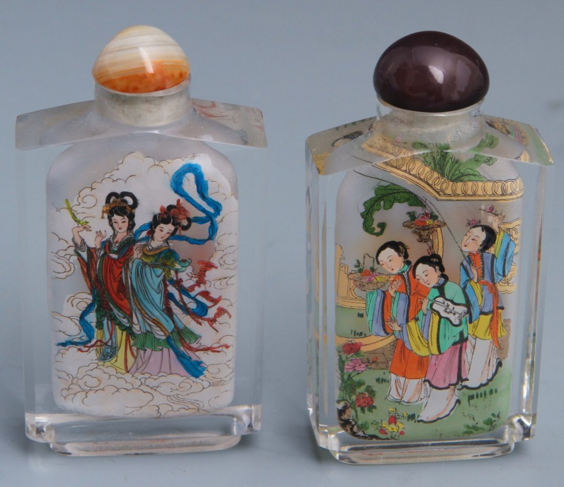 PAIR CHINESE REVERSE PAINTING GLASS SNUFF BOTTLES - 2