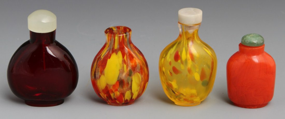 (4) GLASS SNUFF BOTTLES