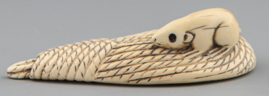 CARVED IVORY NETSUKE RAT ON ROPE - 2