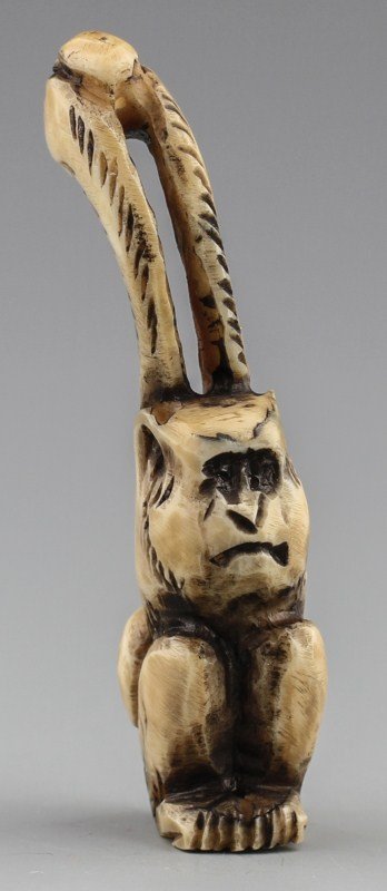 JAPANESE CARVED IVORY NETSUKE MONKEY