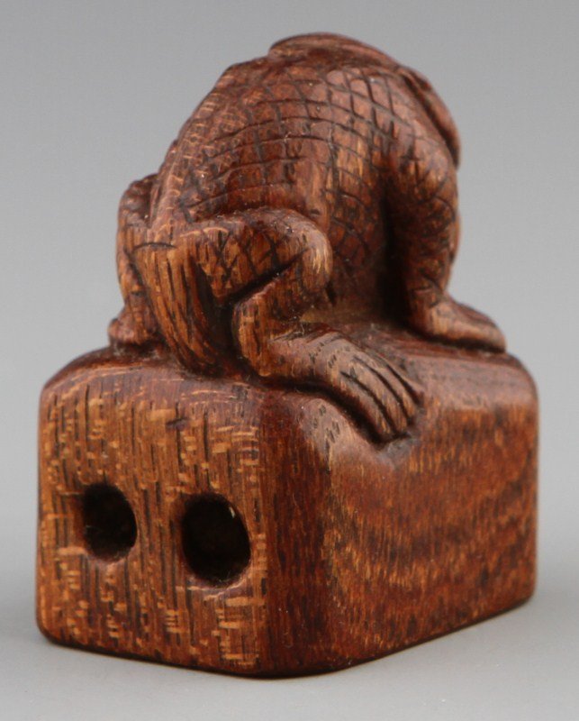 JAPANESE CARVED WOOD NETSUKE / CHOP - 2