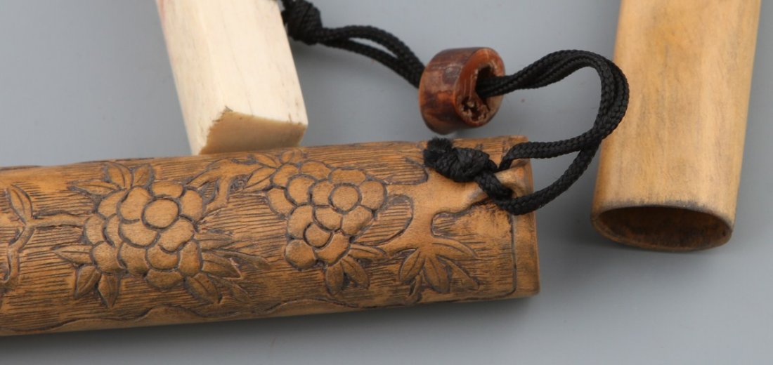 JAPANESE EMBOSSED WOOD INRO WITH BONE NETSUKE - 3