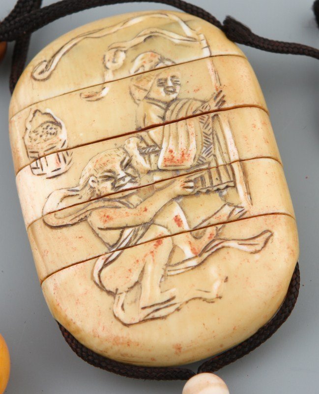 JAPANESE CARVED IVORY INRO HUSBAND AND WIFE - 2