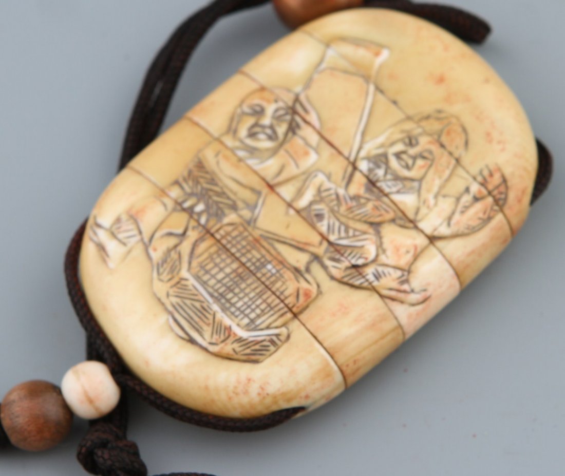 JAPANESE CARVED IVORY INRO HUSBAND AND WIFE - 3