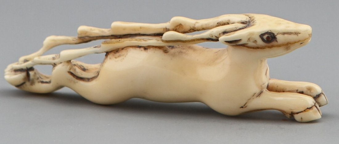 JAPANESE CARVED IVORY NETSUKE SIKA DEER