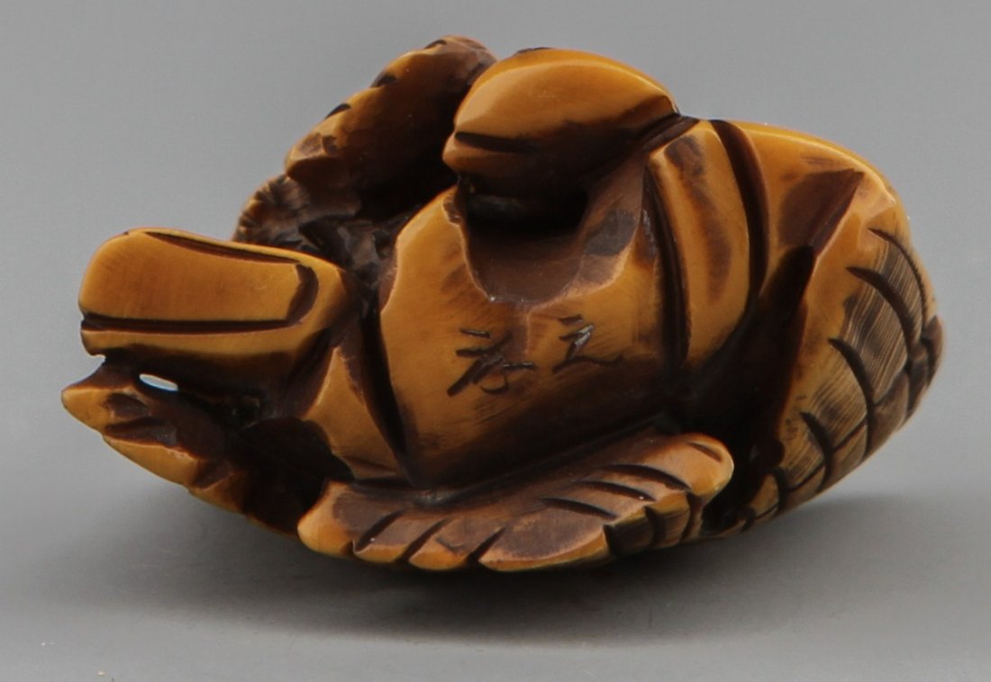 JAPANESE CARVED IVORY NETSUKE NAMAHAGE - 3