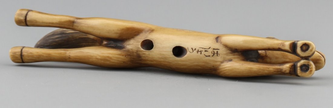 JAPANESE CARVED IVORY NETSUKE RUNNING HORSE BAISHO - 2
