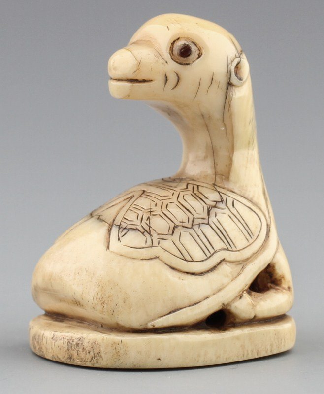JAPANESE CARVED IVORY NETSUKE TURTLE