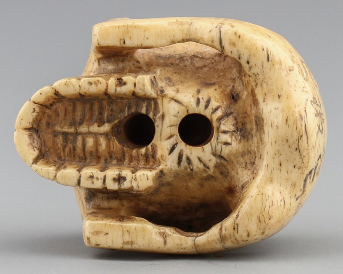 JAPANESE CARVED IVORY NETSUKE SKULL - 4