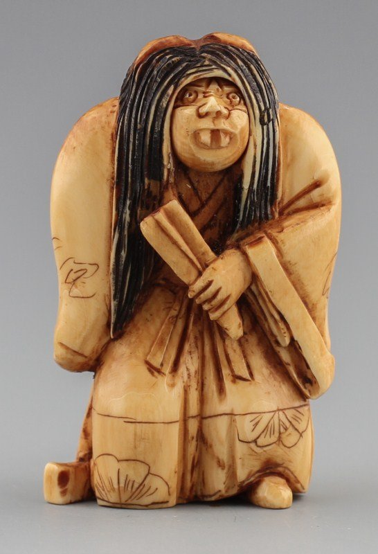 JAPANESE CARVED IVORY NETSUKE KABUKI ACTOR