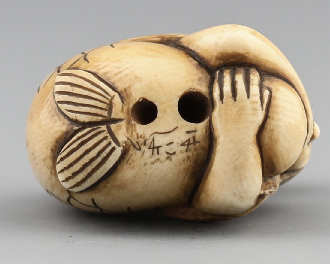 JAPANESE CARVED IVORY NETSUKE MERMAID - 3