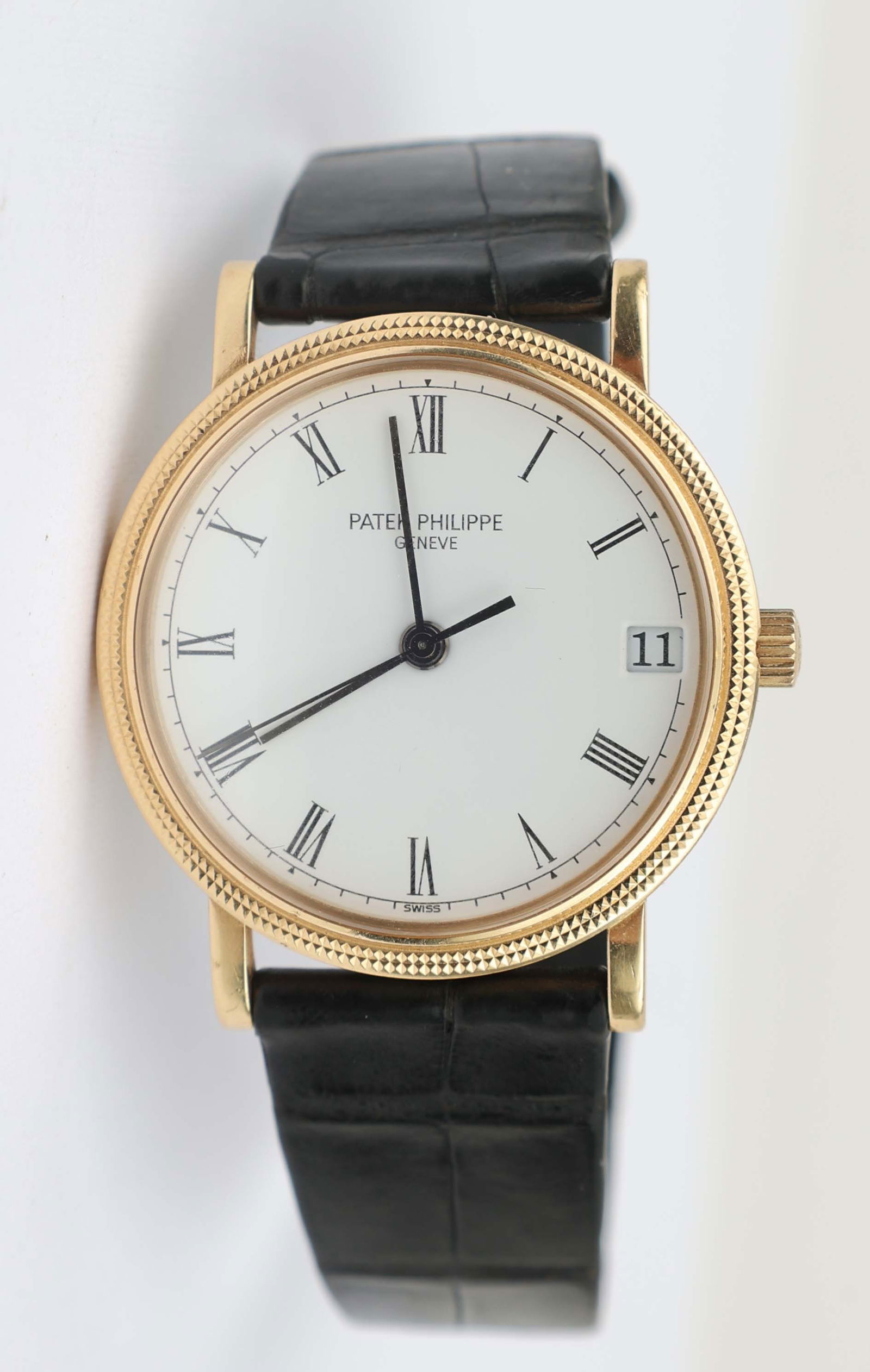 PATEK PHILLIPE CALATRAVA DATE MODEL 3802/200 (1 of 5)