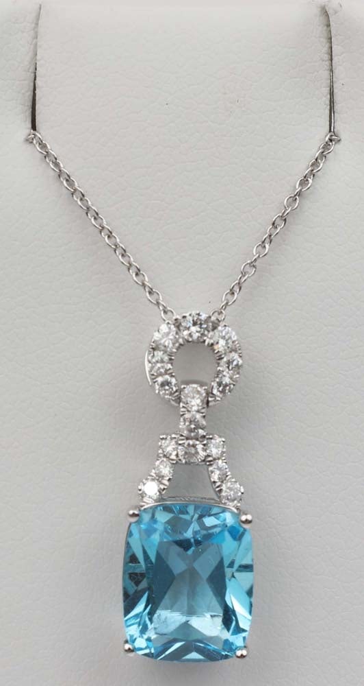 18K WHITE GOLD BLUE TOPAZ DIAMOND PENDANT (1 of 3)