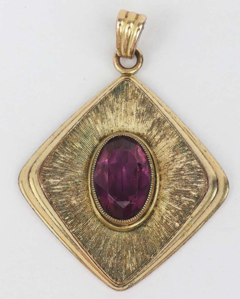AMERIKANER ANDREAS DAUB A D AMETHYST PENDANT (1 of 3)