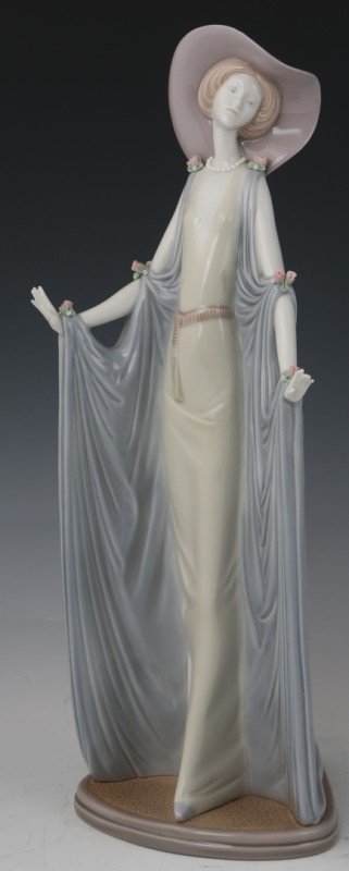 LLADRO PORCELAIN FIGURINE- #1428 AFTERNOON TEA: LLADRO PORCELAIN FIGURINE- #1428 AFTERNOON TEA 01001428 AFTERNOON TEA. Issue Year: 1982. Retirement Year: 1998. Sculptor: José Puche. Figure comes with original box. Size: 14"