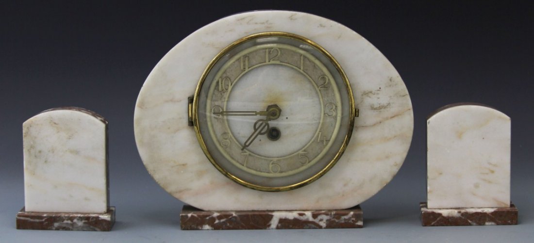 ART DECO MARBLE MANTEL/CONSOLE CLOCK SET: ART DECO MARBLE MANTEL/CONSOLE CLOCK SET Art Deco marble mantel/console clock 11 x 9", with two side marble accents 3.5 x 4.5" each.