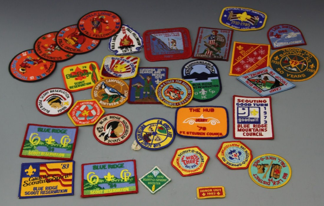 (32) VINTAGE 70-80's BOY SCOUTS OF AMERICA PATCHES: (32) VINTAGE 70-80's BOY SCOUTS OF AMERICA PATCHES (32) Vintage 70-80's Boys Scouts of America patches, from the collection of and Eagle Scout and Order of the Arrow member Thomas Throckmorton, includ
