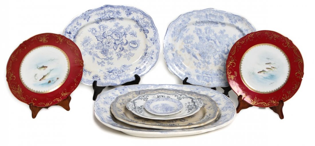 (12) WEDGWOOD AND THEODORE HAVILAND PLATES: (12) WEDGWOOD AND THEODORE HAVILAND PLATES Lot of six Wedgwood & Co. china serving plates and six Theodore Haviland Limoges porcelain plates decorated with the artwork of L. Martin. Limoges are red wi