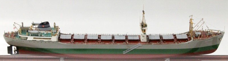SHIPBUILDERS MODEL OF CLYDE ORE 1960: SHIPBUILDERS MODEL OF CLYDE ORE 1960 Shipbuilders model of The "Clyde Ore". Built in 1960 by the Schlieker Werft Company of Hamburg Germany shortly before its bankruptcy. This ship was purchased by th