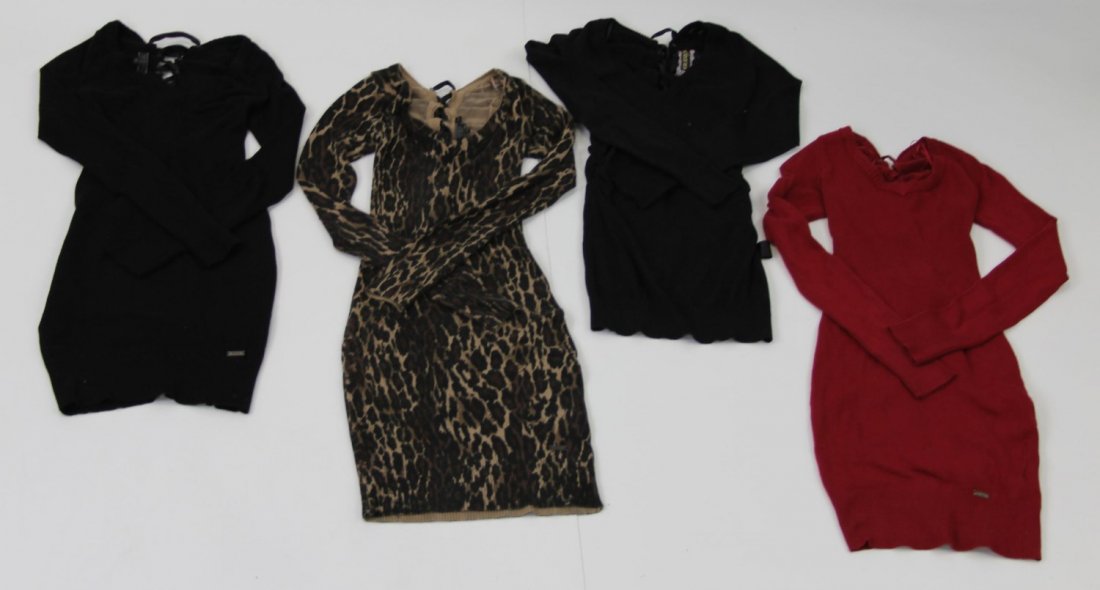(4) KNIT GUESS DRESSES: (4) KNIT GUESS DRESSES Four knit Guess dresses, two black, one red, and one leopard print. Size: XS