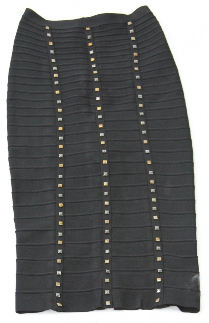 HERVE LEGER BLACK SKIRT WITH METAL DETAILS: HERVE LEGER BLACK SKIRT WITH METAL DETAILS Herve Leger black pencil skirt with gold and charcoal color metal stud details. Size: XS