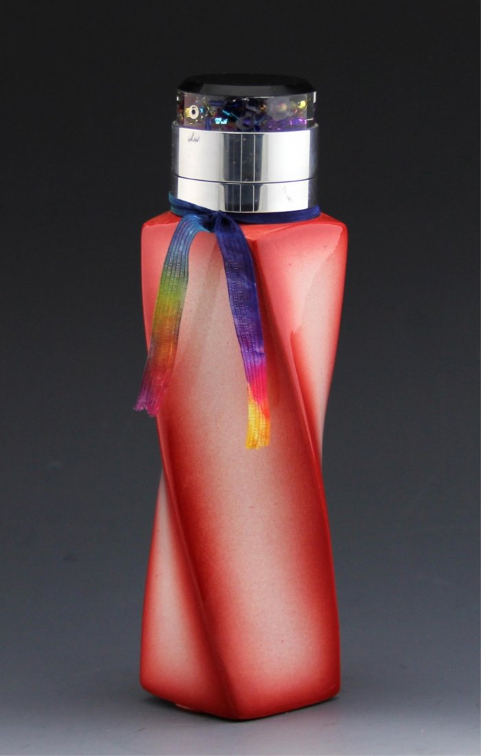 KEN AND DORE WILHOITE CERAMIC KALEIDOSCOPE: KEN AND DORE WILHOITE CERAMIC KALEIDOSCOPE Ken and Dore Wilhoite ceramic twist kaleidoscope. Signed and dated 2006. Size: 8"