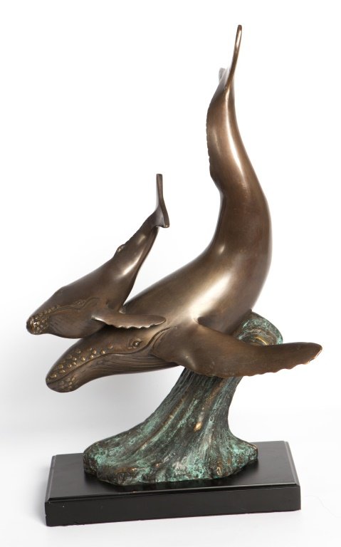 BRONZE STATUE OF MOTHER HUMPBACK WHALE W/ CALF: BRONZE STATUE OF MOTHER HUMPBACK WHALE W/ CALF Bronze statue of a Humpback Mother Whale and Calf, mounted to black base. Unmarked. Size: 21 x 12"