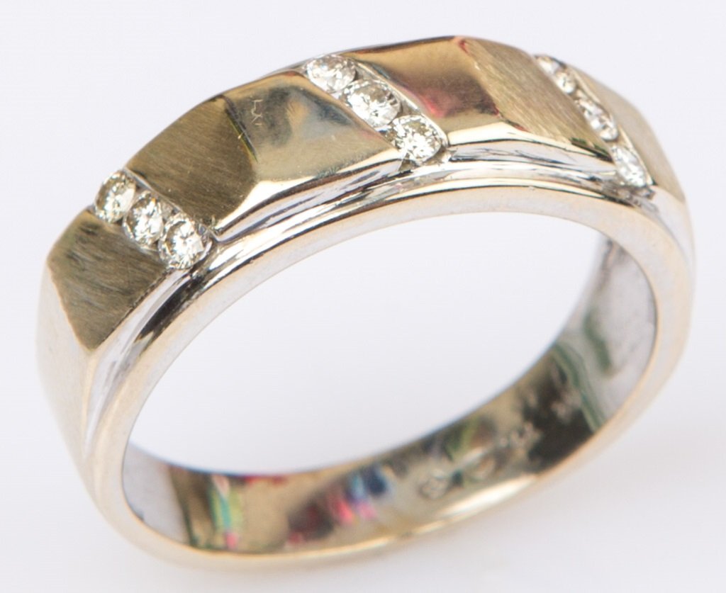 MENS 14K WHITE GOLD DIAMOND BAND (1 of 2)